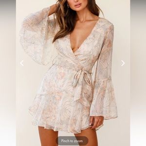 Selfie Leslie dress!